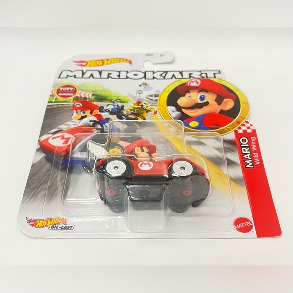 Hot Wheels Mario Kart MARIO Wild Wing Car Nintendo Die-Cast 1/64 Scale NIB - Picture 5 of 7
